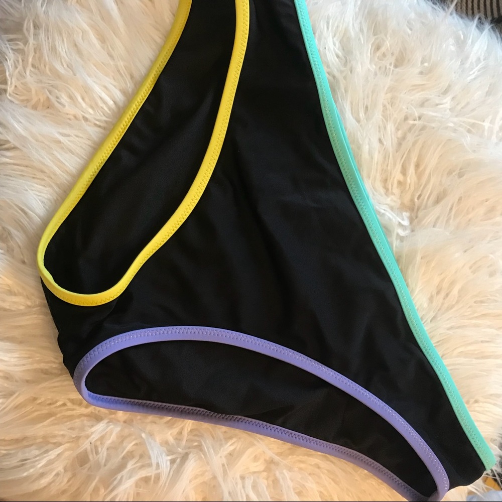 Victoria Secret Bottoms Hipsters NEW